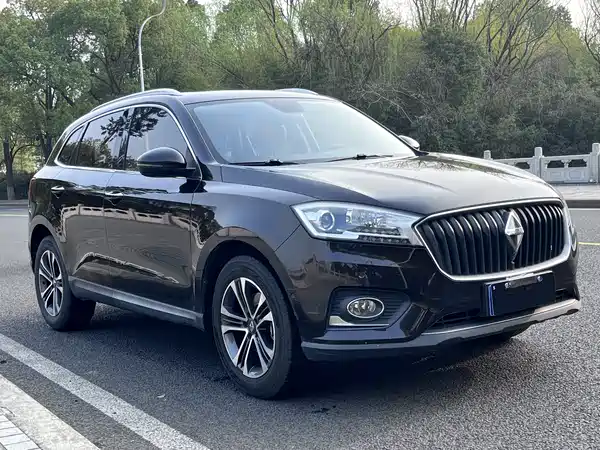 Borgward BX7 2017