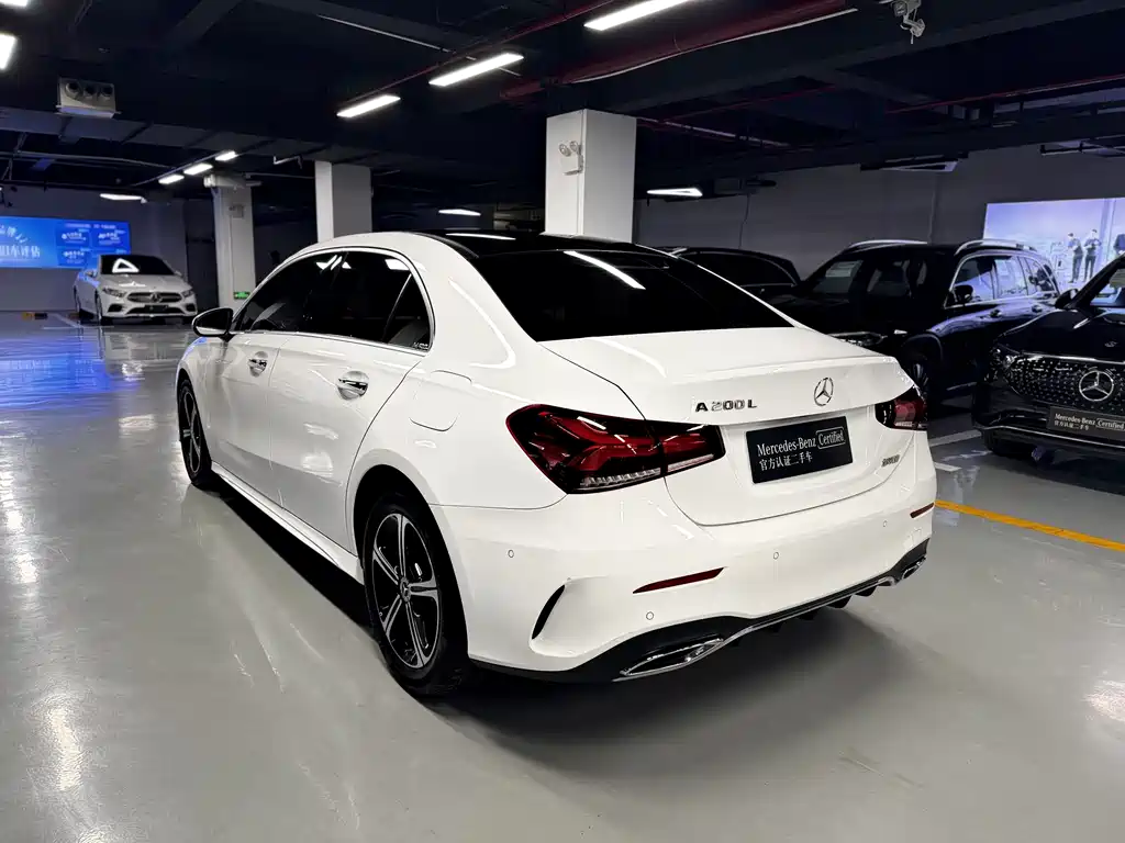 Mercedes-Benz A-Class 2023 — фото 8
