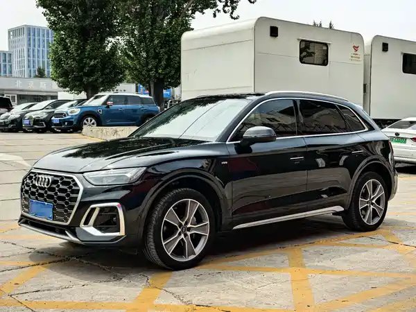 Audi Q5L 2021