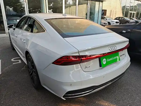 Audi A7 2024