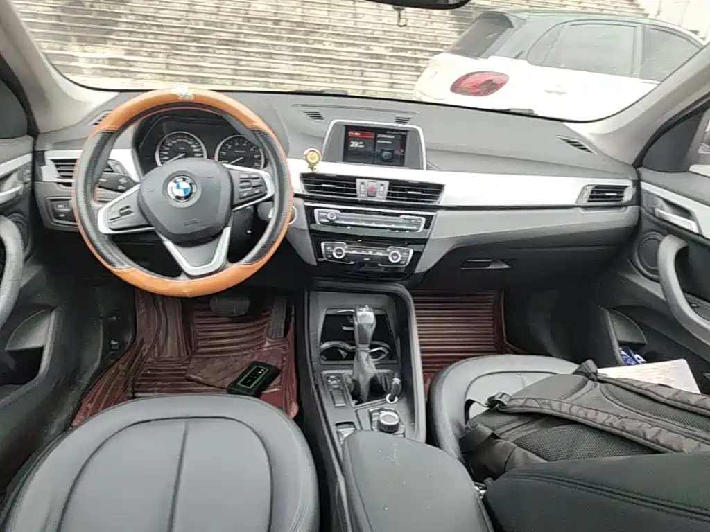 BMW X1 2017 — фото 10