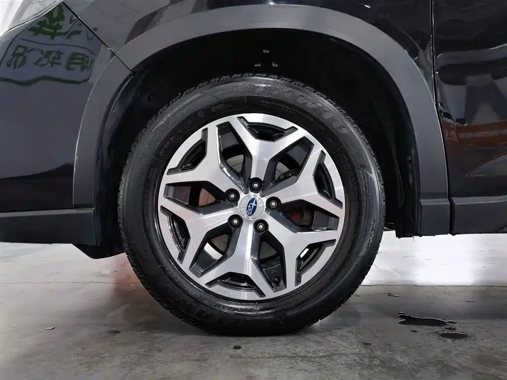 Subaru Forester 2019 — фото 17