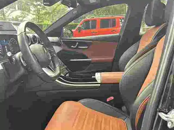 Mercedes-Benz C-Class 2022