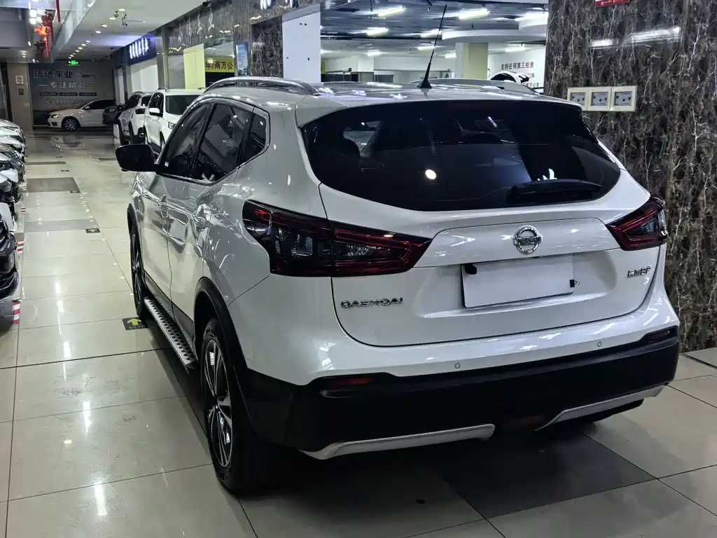 Nissan Qashqai 2022 — фото 13