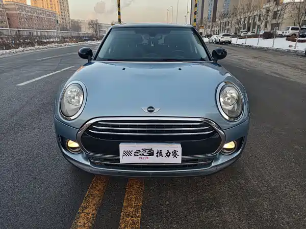 MINI Clubman 2016