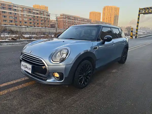 MINI Clubman 2016