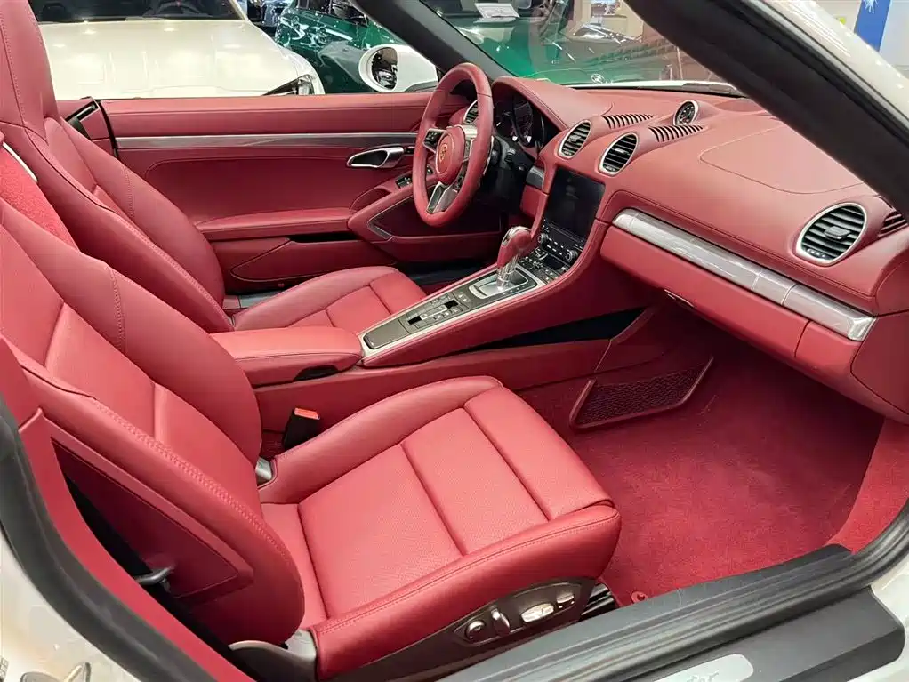 Porsche 718 2023