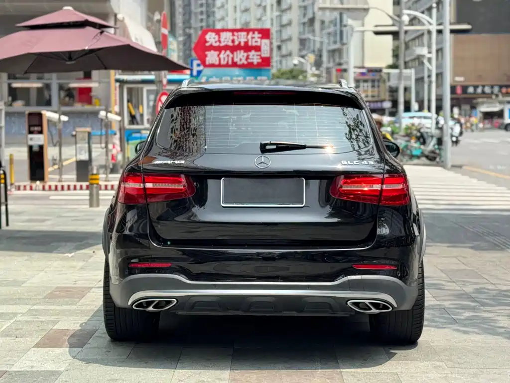 Mercedes-Benz GLC AMG 2018 — фото 8