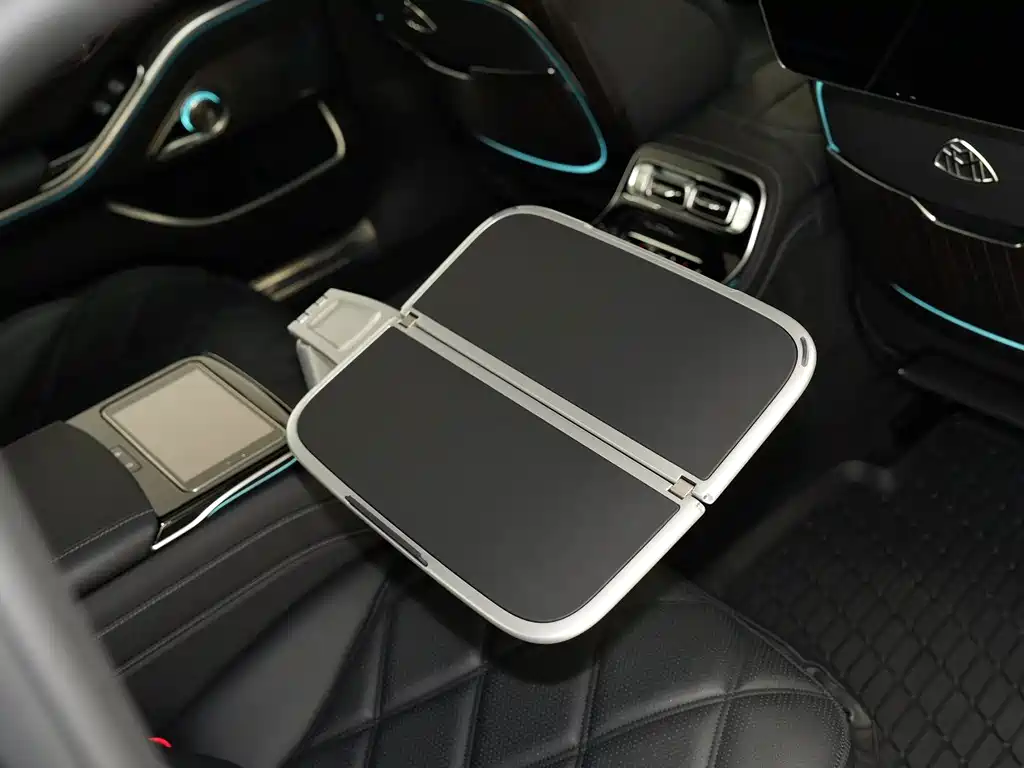 Mercedes-Benz Maybach S-Class 2022 — фото 14