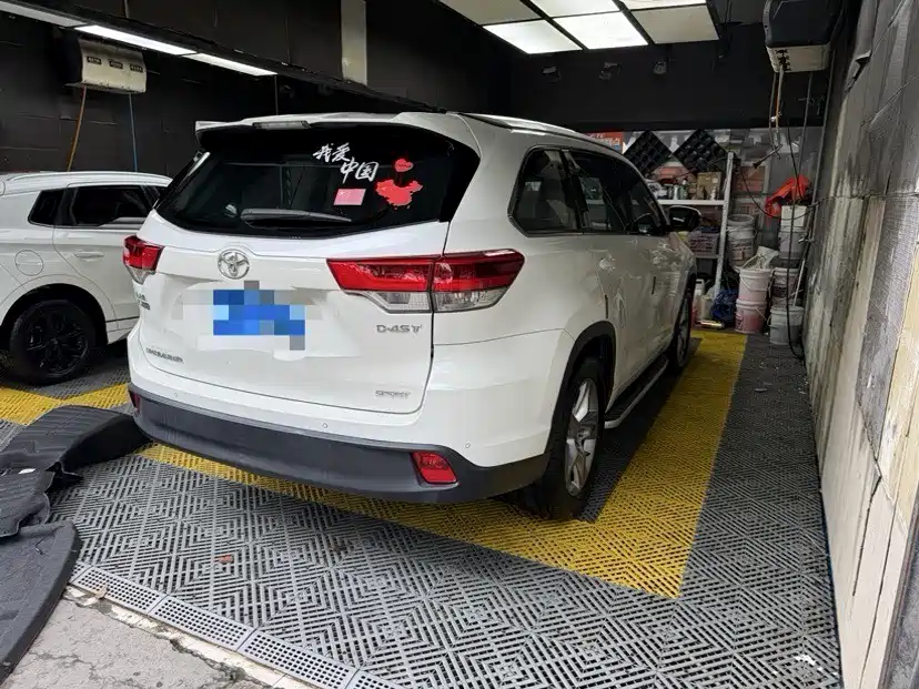 Toyota Highlander 2019