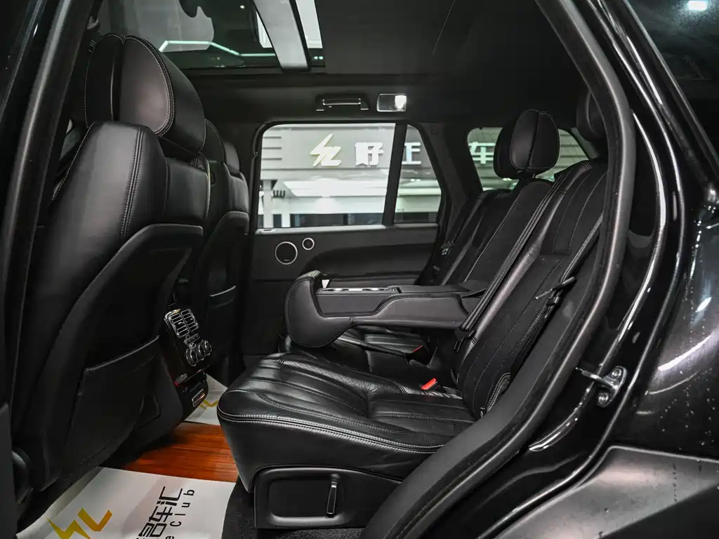 Land Rover Range Rover 2017 — фото 10