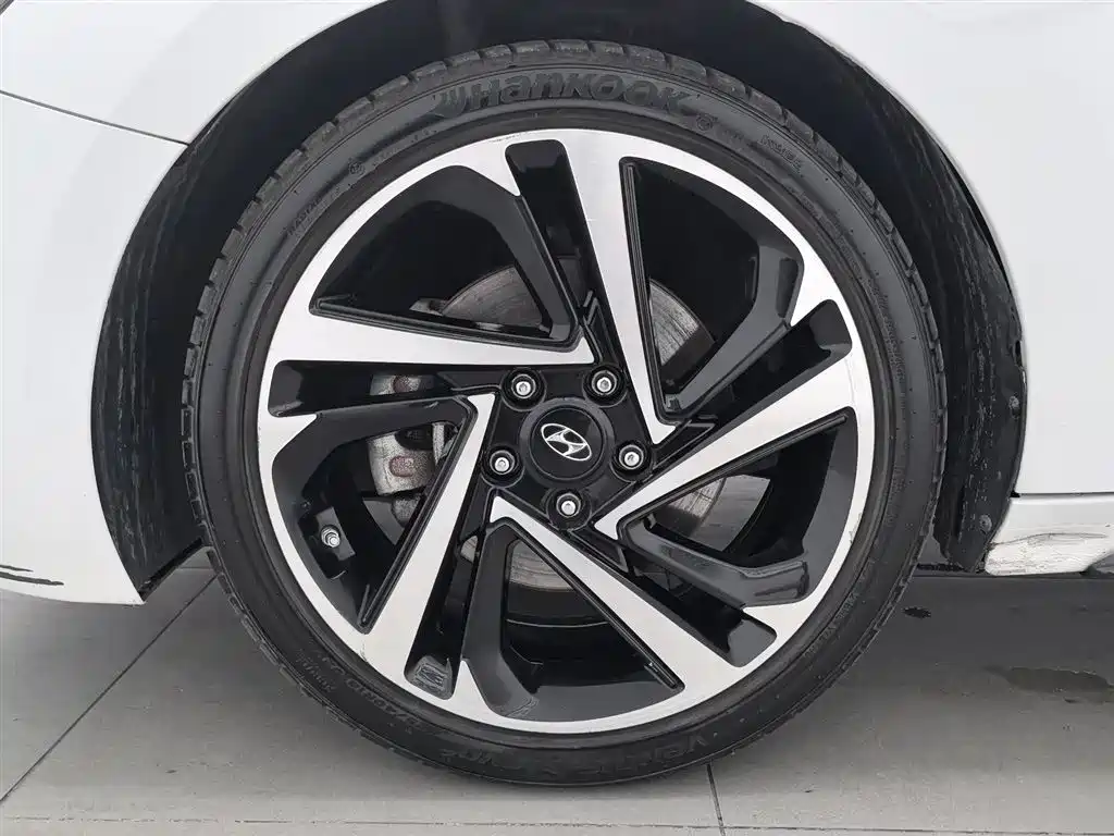 Hyundai Fista 2020 — фото 17