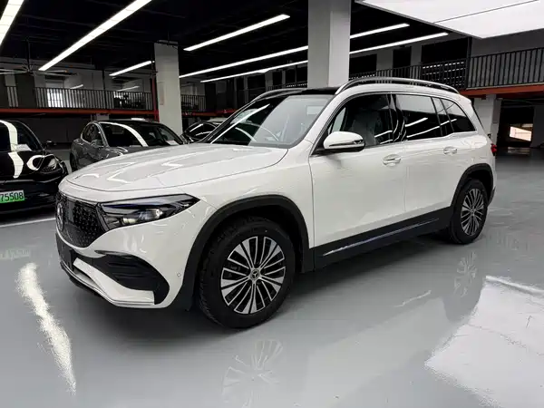 Mercedes-Benz EQB 2026