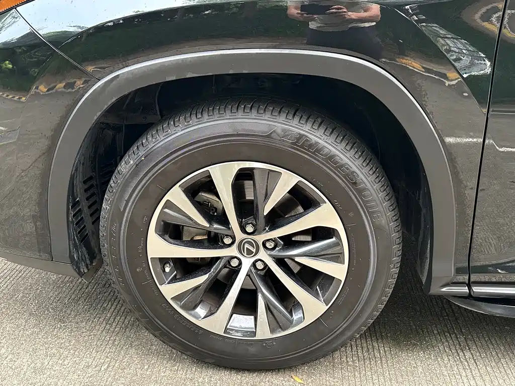 Lexus RX 2021 — фото 18
