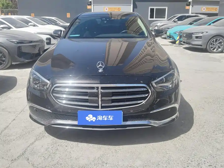 Mercedes-Benz E-Class 2023 — фото 2