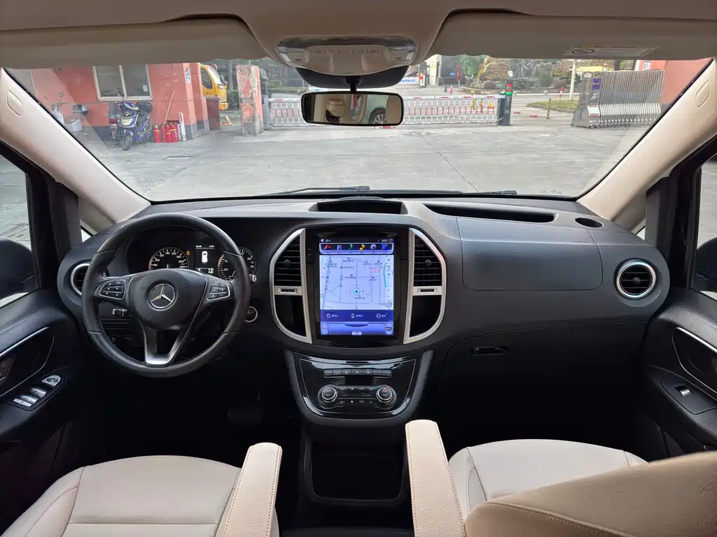 Mercedes-Benz Vito 2018 — фото 23