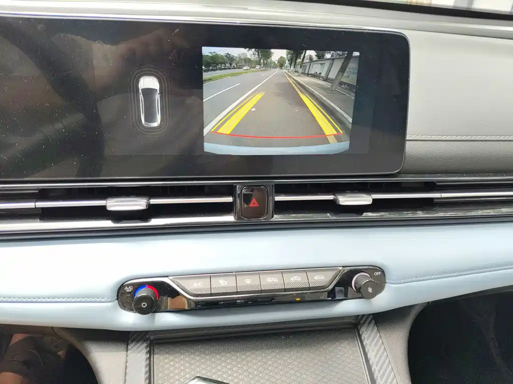 GAC Trumpchi Empow 2023 — фото 15