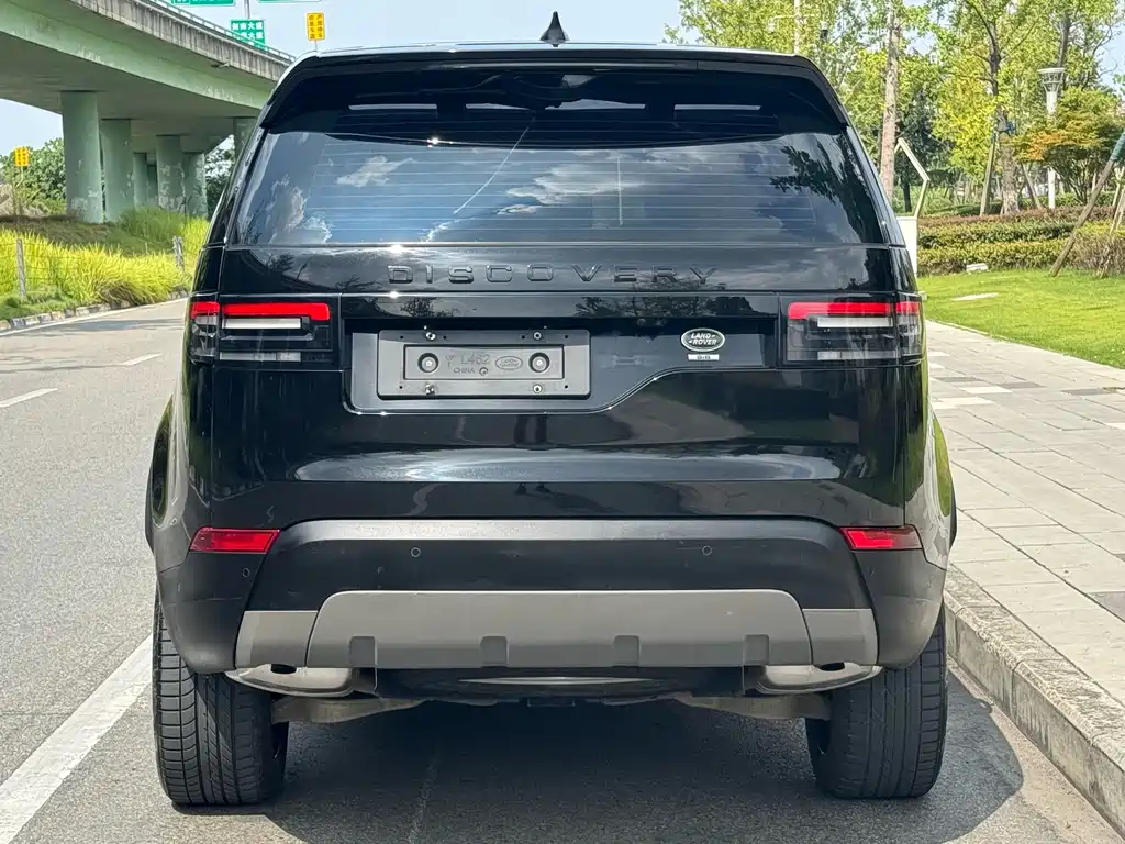 Land Rover Discovery 2019 — фото 5