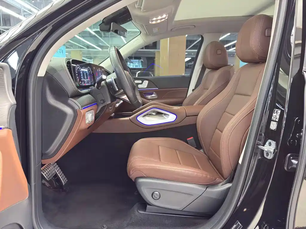 Mercedes-Benz GLS 2024 — фото 11