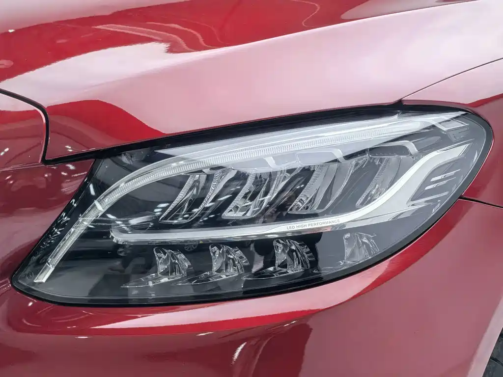 Mercedes-Benz C-Class 2019