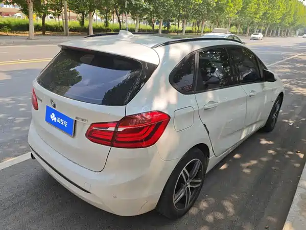 BMW 2 Series Station Wagon 2017