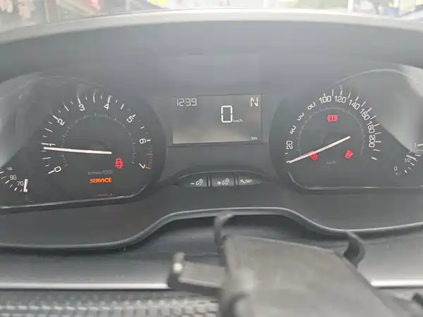 Peugeot 2008 2015