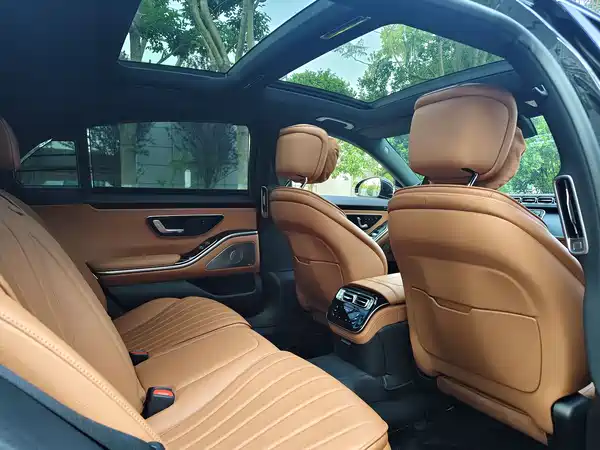 Mercedes-Benz S-Class 2024