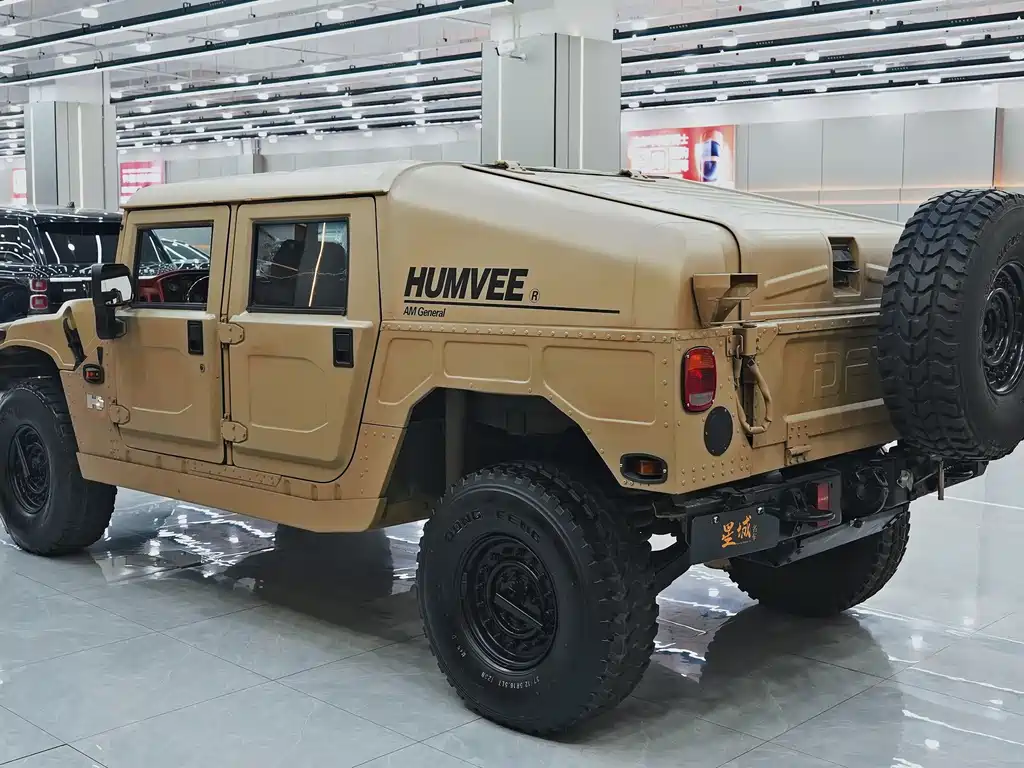 Hummer  2017 — фото 15