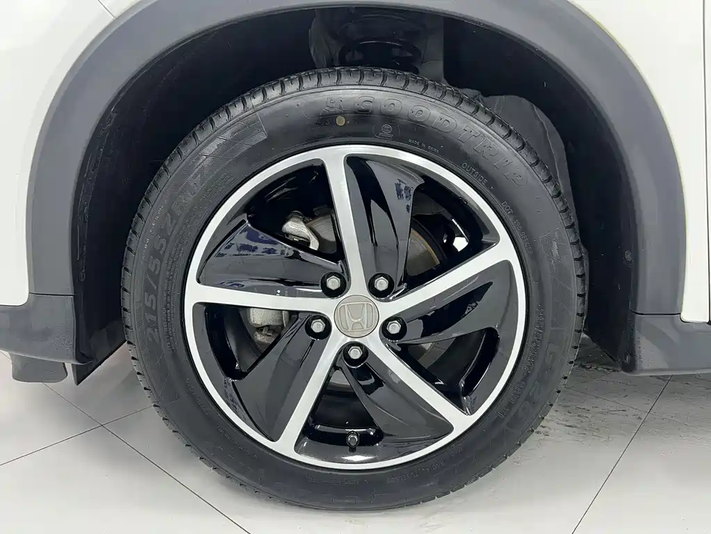 Honda Vezel 2022 — фото 18