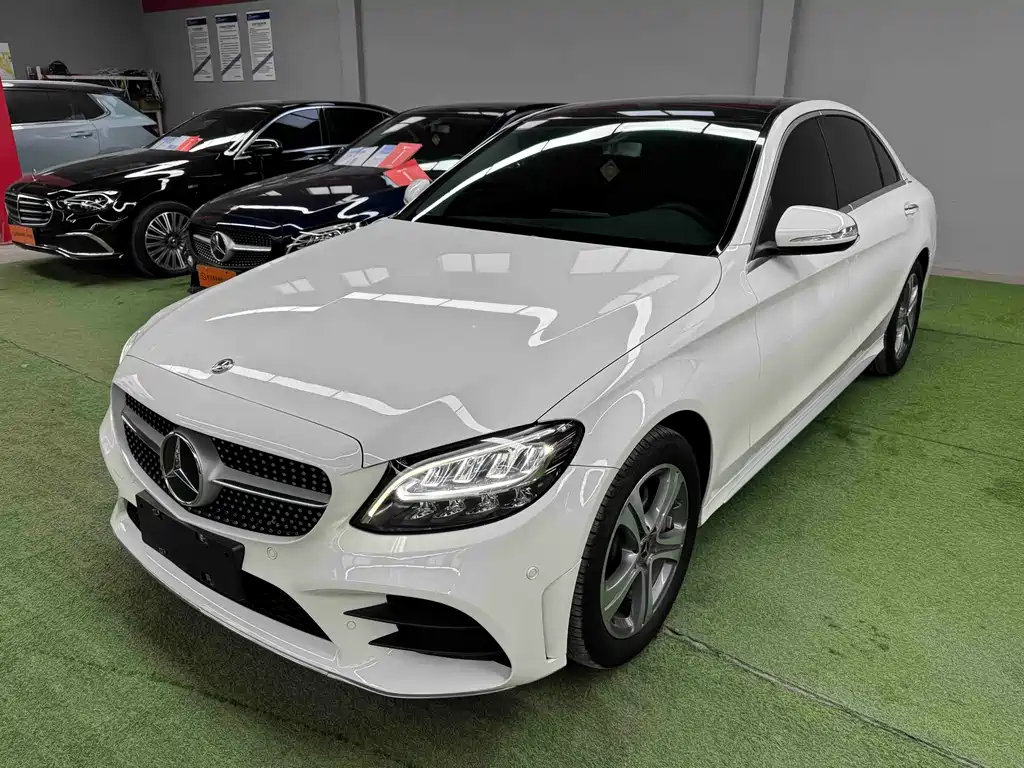 Mercedes-Benz C-Class 2020 — фото 1
