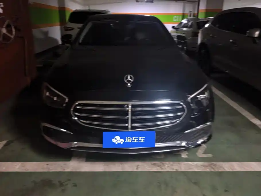 Mercedes-Benz E-Class 2022