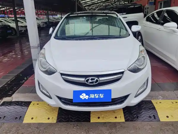 Hyundai Elantra Langdong 2015