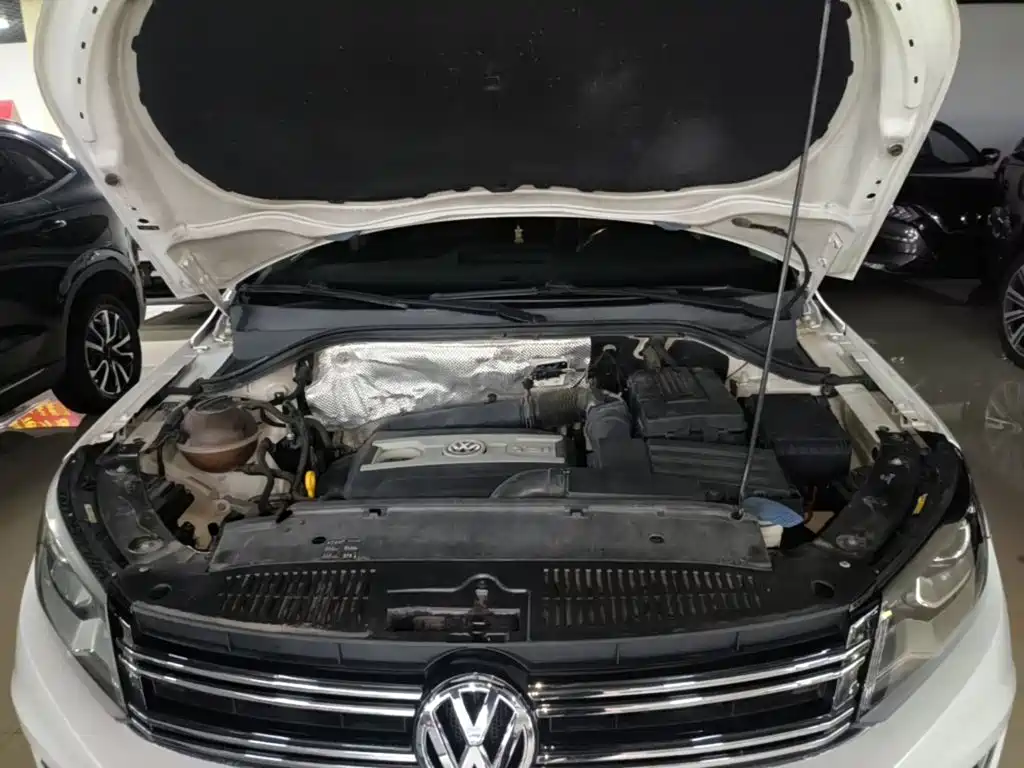 Volkswagen Tiguan 2016 — фото 20