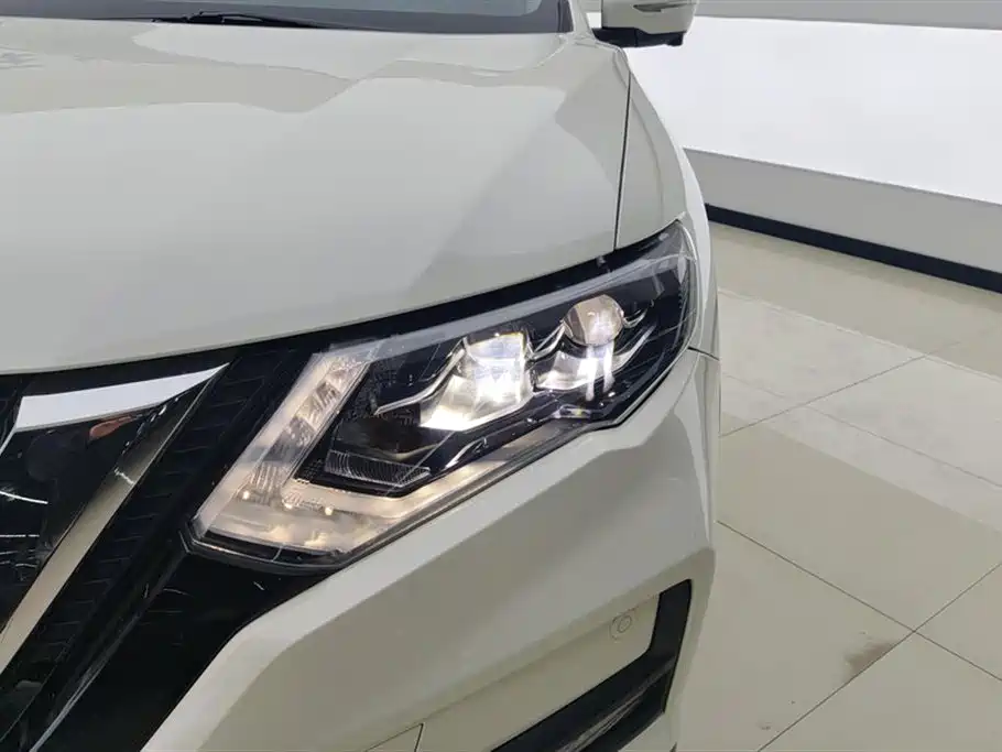 Nissan X-Trail 2021