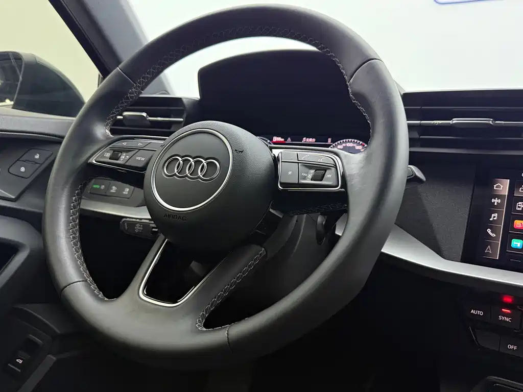 Audi A3 2022 — фото 16