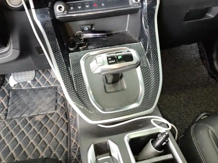 Haval M6 2023 — фото 16