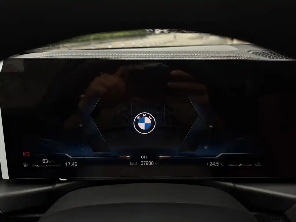 BMW 3 Series 2023 — фото 10