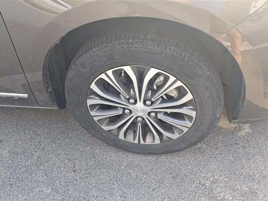 Buick GL8 2021