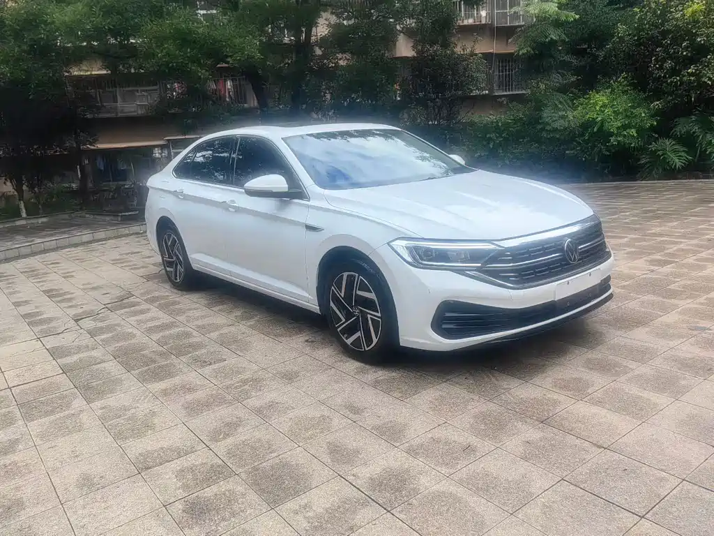 Volkswagen Sagitar 2023