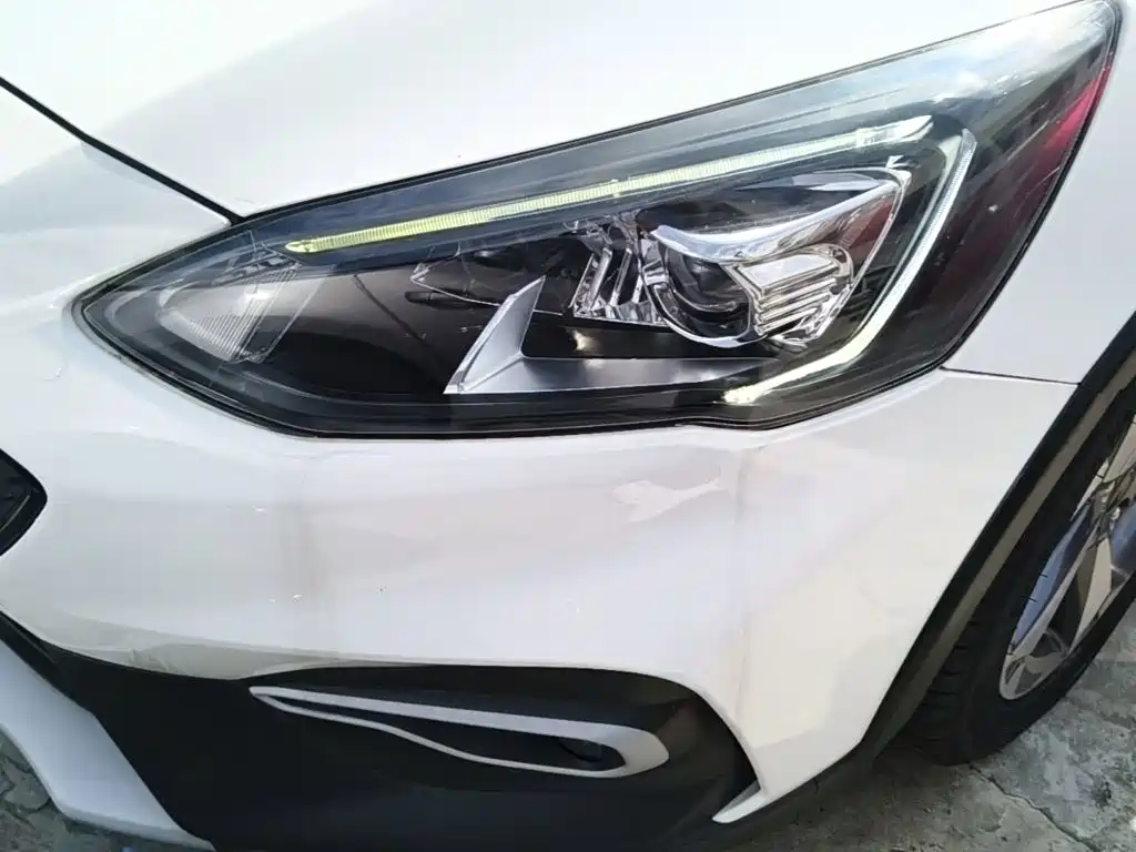 Ford Fox Active 2020 — фото 24