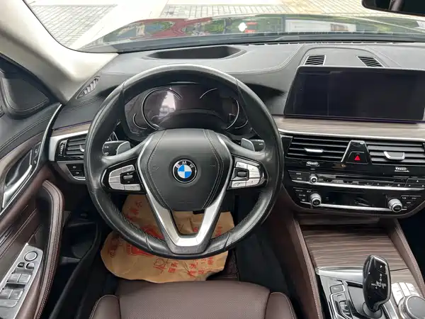 BMW 5 Series 2018