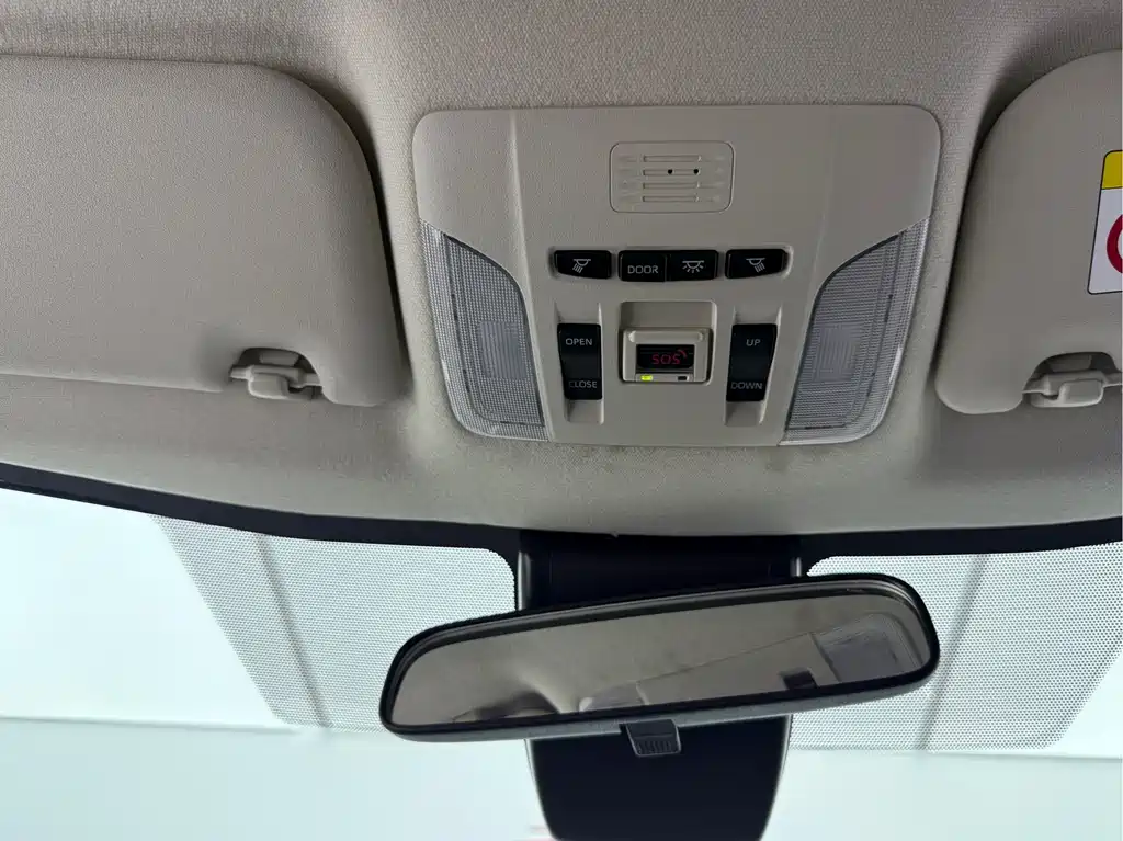 Toyota Corolla 2022 — фото 16