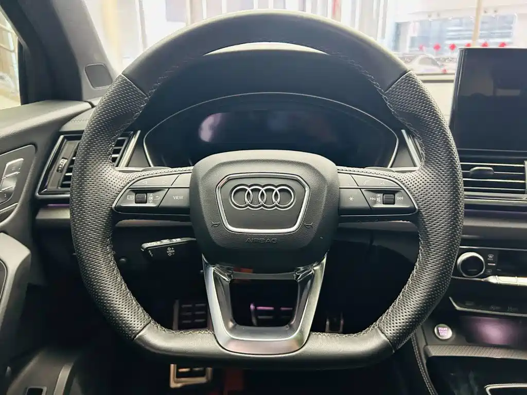 Audi Q5L 2024 — фото 15