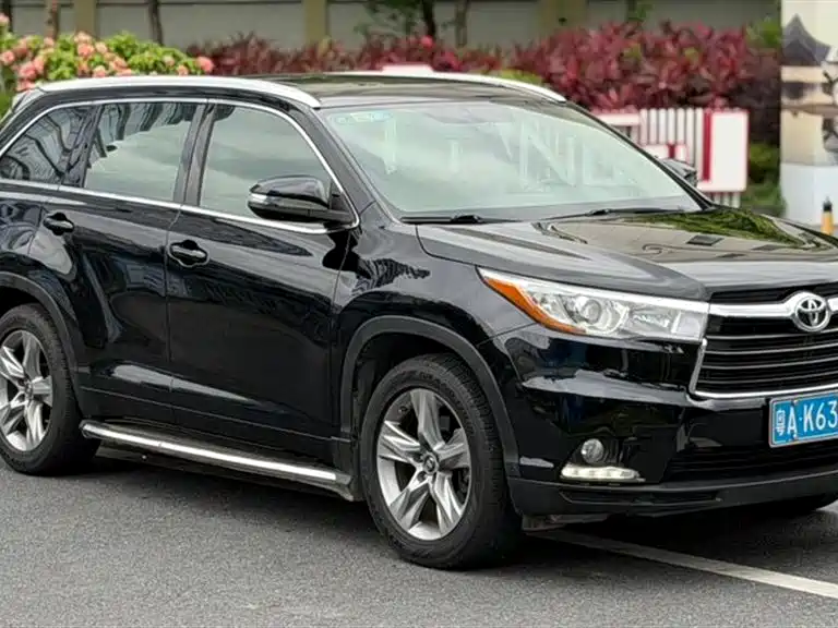 Toyota Highlander 2017 — фото 2