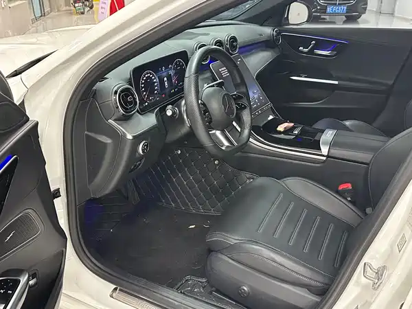 Mercedes-Benz C-Class 2022