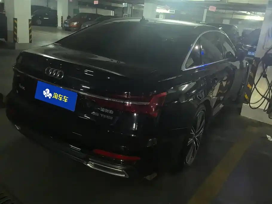 Audi A6L 2021