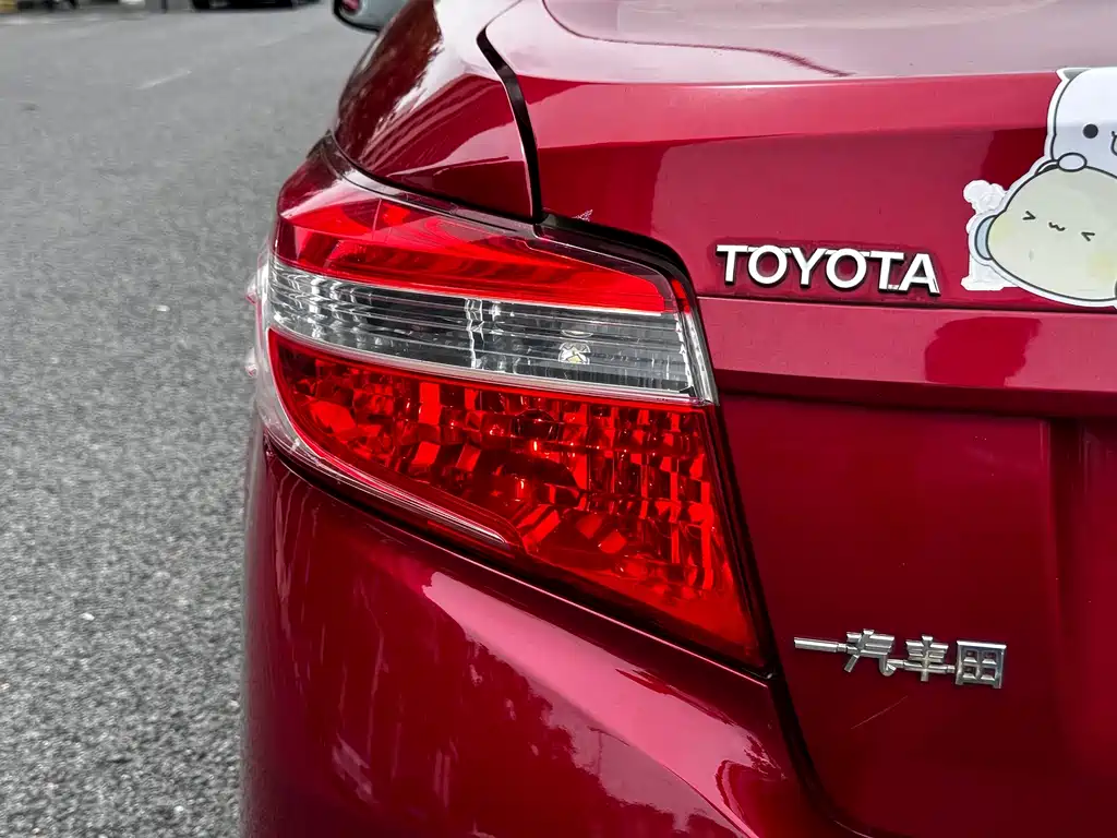 Toyota Vios 2014 — фото 10
