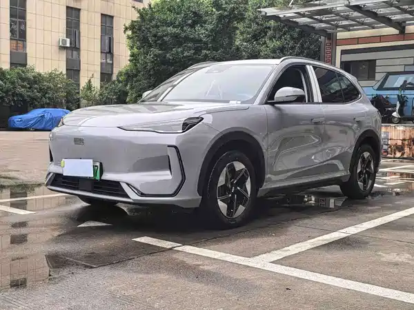 Geely Galaxy E5 2025