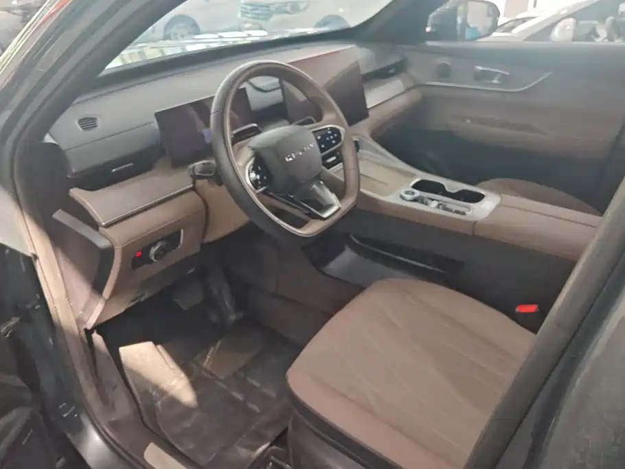 Chery Tiggo 8 PLUS 2024 — фото 9
