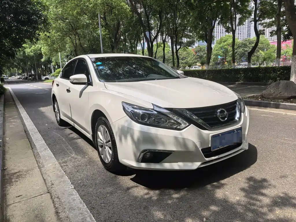 Nissan Teana 2018